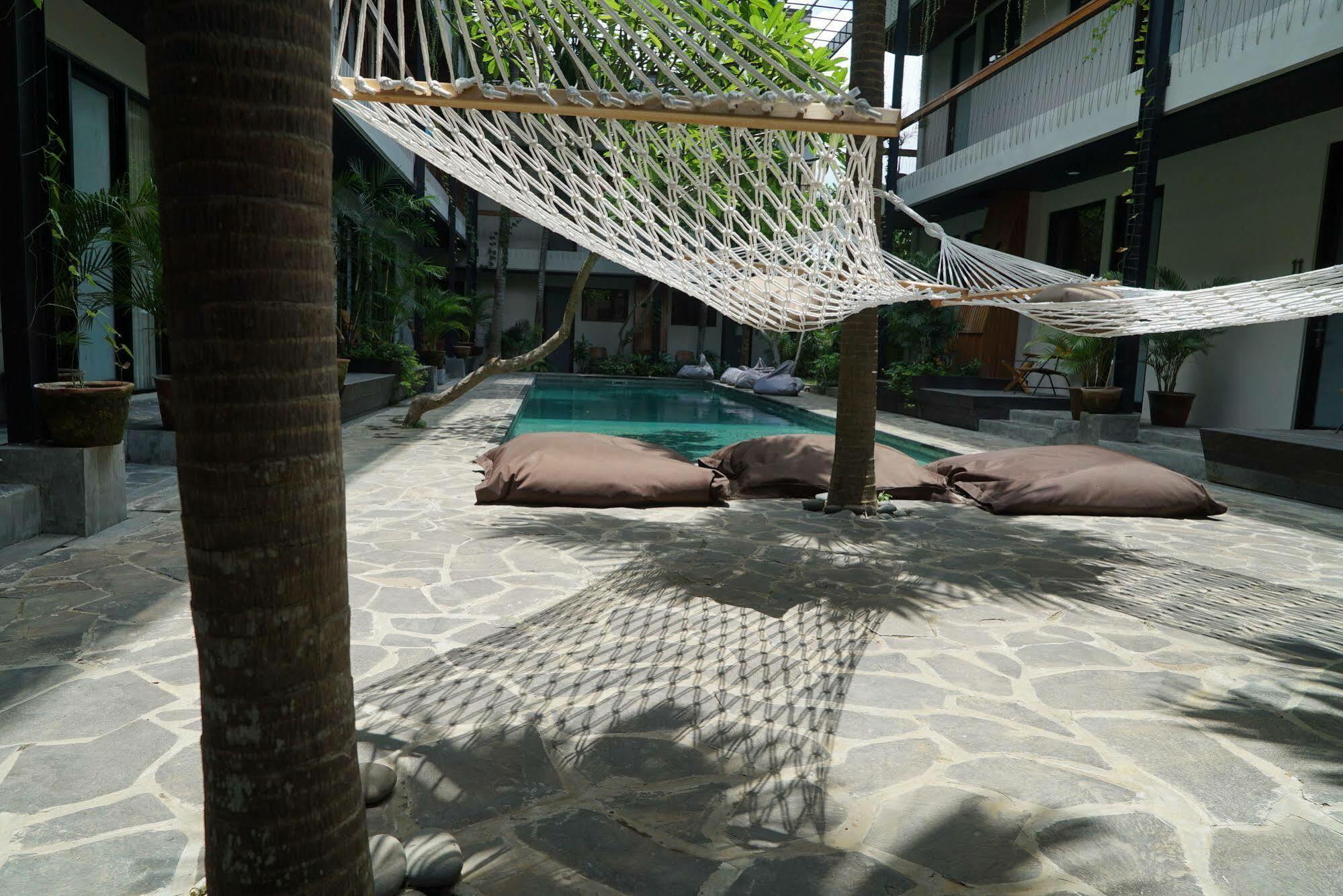 Outpost Ubud Penestanan Exterior photo