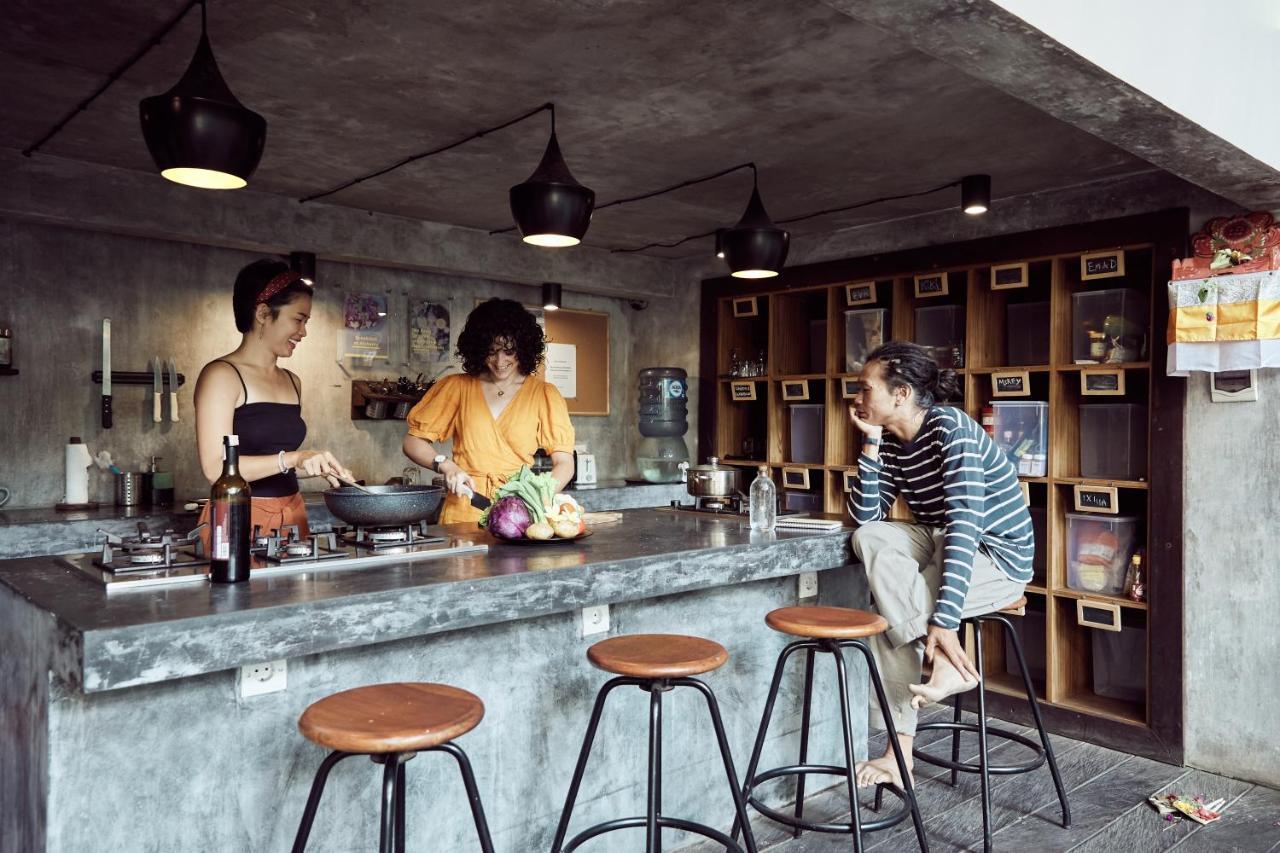 Outpost Ubud Penestanan Exterior photo