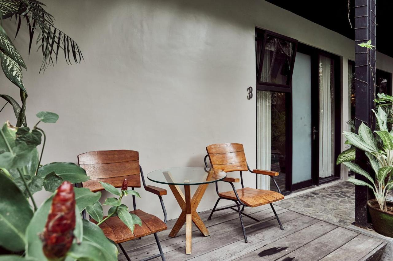 Outpost Ubud Penestanan Exterior photo